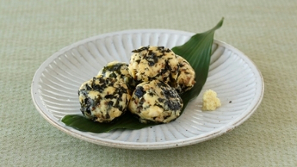 わかめたっぷり飛竜頭の画像