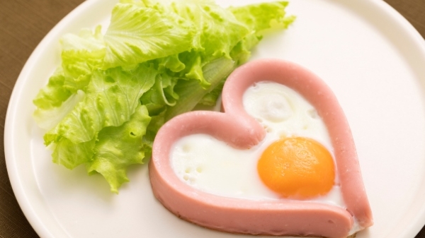 ハートの目玉焼きの画像