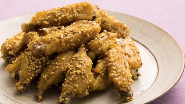 名古屋風　鶏手羽揚げの画像