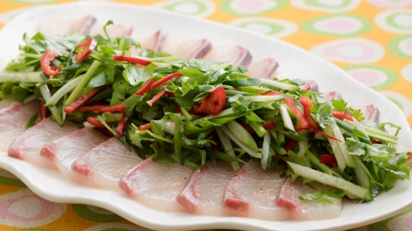 かんぱちとパクチーのエスニックサラダの画像