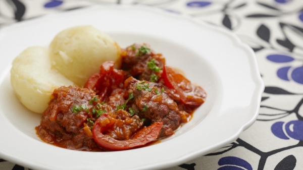 切り落とし牛のグーラッシュ風の画像