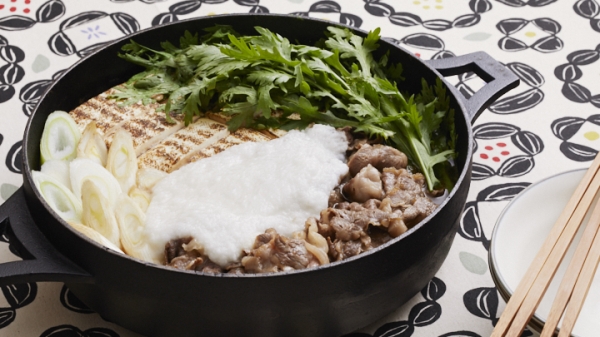 牛とろろすき焼きの画像