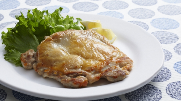 鶏もも肉のパリパリソテーの画像