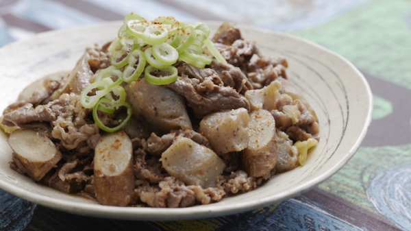 牛ごぼうとこんにゃくの鉄火煮の画像