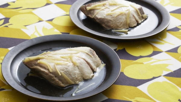 ぶりとせん切り生姜の酒煮の画像