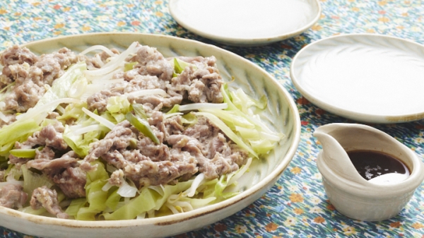 豚こまとキャベツのうま塩蒸しの画像