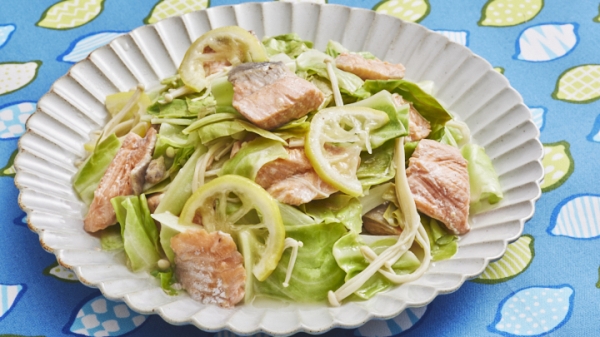 鮭とキャベツのレモンバター蒸しの画像