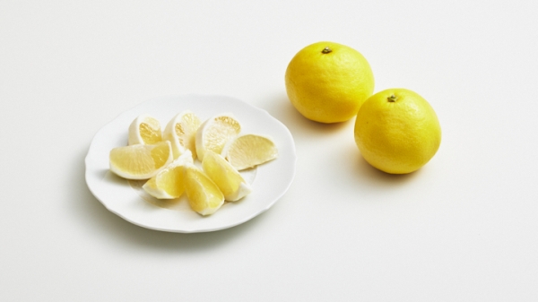 日向夏のむき方の画像