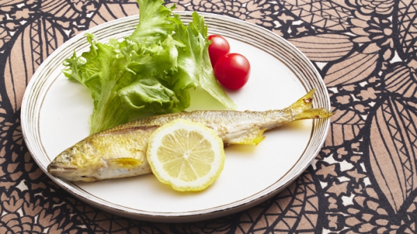 鮎のソテーの画像