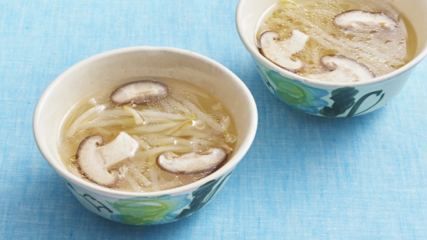 鶏皮中華スープの画像