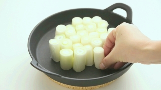 スタンディングねぎ鍋 顔が見える食品